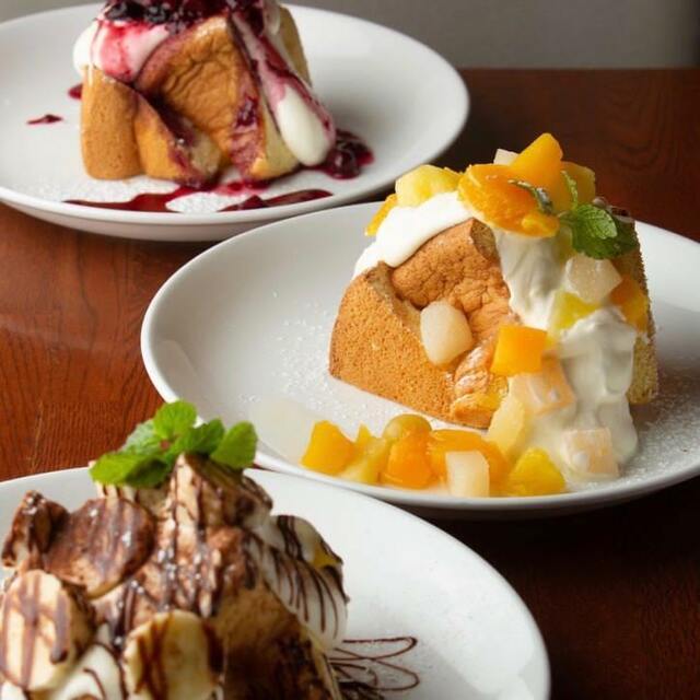 北海道産濃厚生クリームのシフォンケーキ
