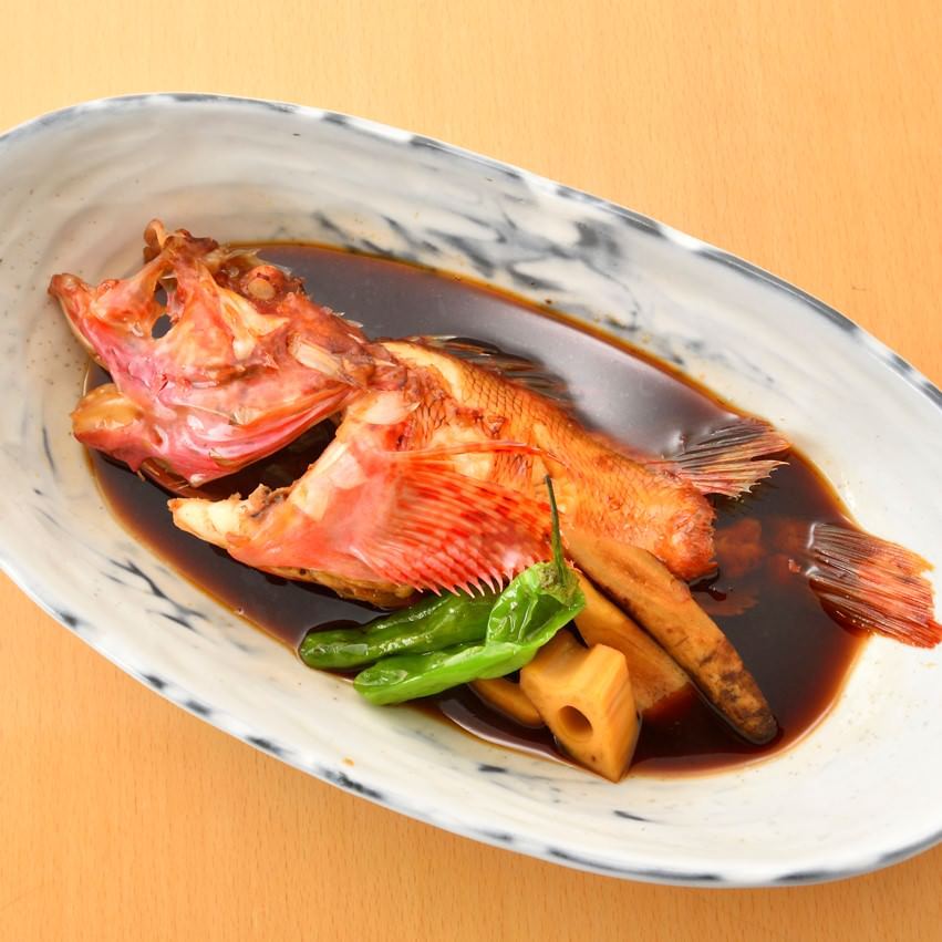 豊洲直送!本日の一本魚の煮つけ