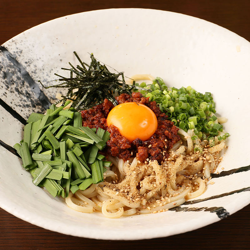 ピリ辛ミンチのニラまぜそば/明太カルボナーラうどん