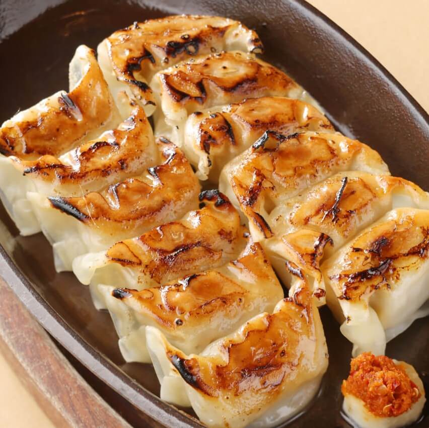 【博多一口焼き餃子】