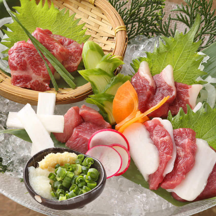馬刺し 三種盛り合わせ