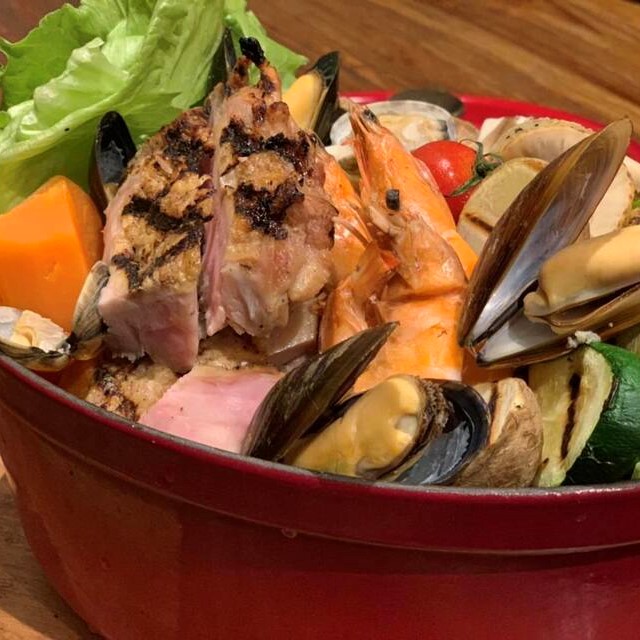数量限定!STAUBで仕上げたクリームシチュー鍋